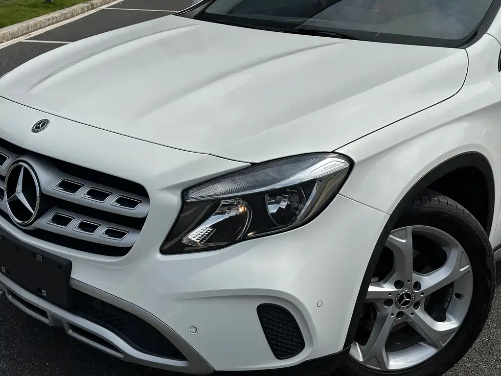 Mercedes-Benz GLA — фото 4