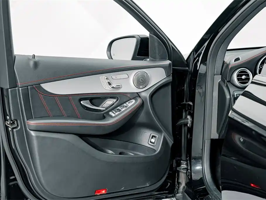Mercedes-Benz GLC AMG — фото 18