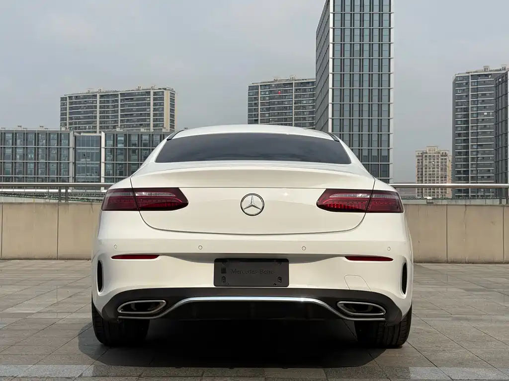 Mercedes-Benz E-Class (Import) — фото 4