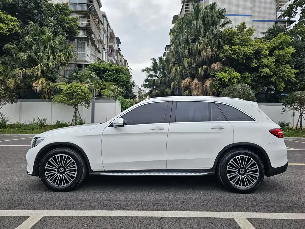 Mercedes-Benz GLC — фото 3