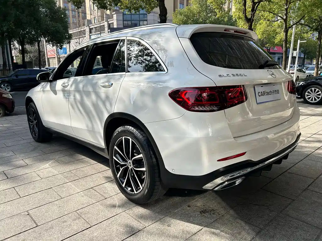 Mercedes-Benz GLC — фото 3