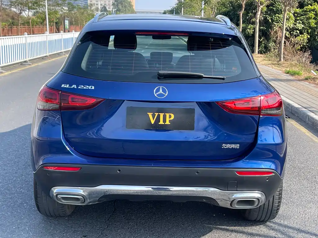 Mercedes-Benz GLA — фото 5