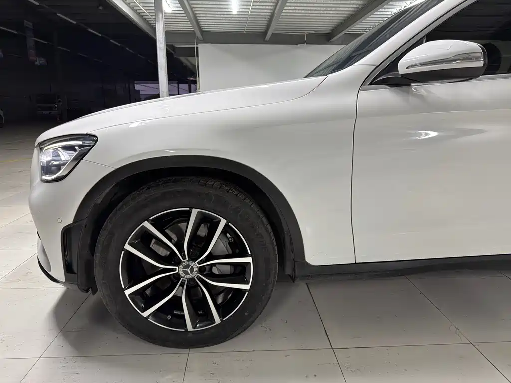 Mercedes-Benz GLC — фото 4