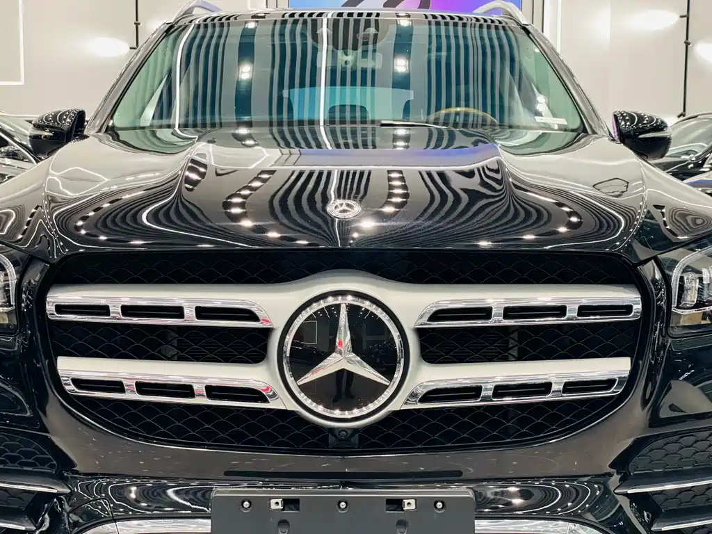 Mercedes-Benz GLS — фото 4