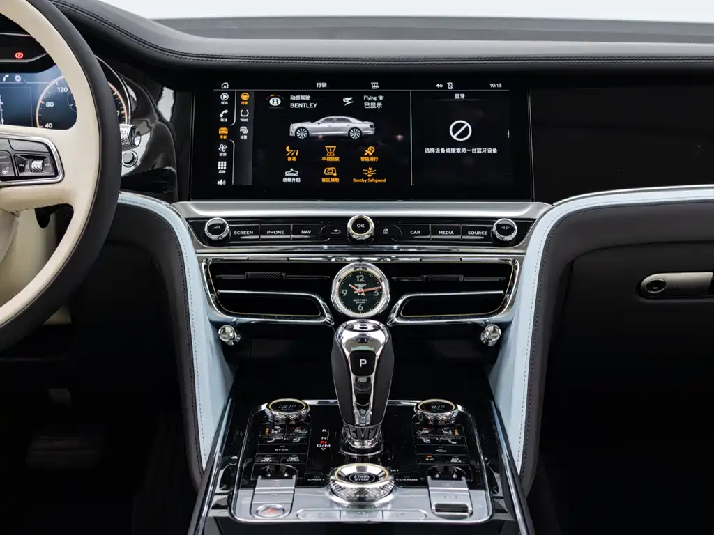 Bentley Flying Spur — фото 9