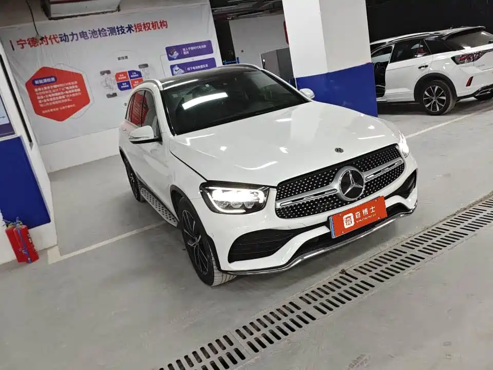 Mercedes-Benz GLC — фото 2