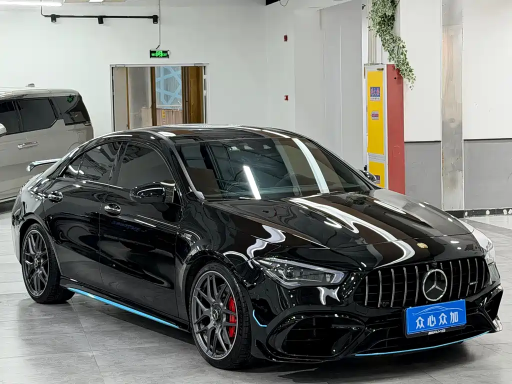 Mercedes-Benz CLA AMG — фото 3