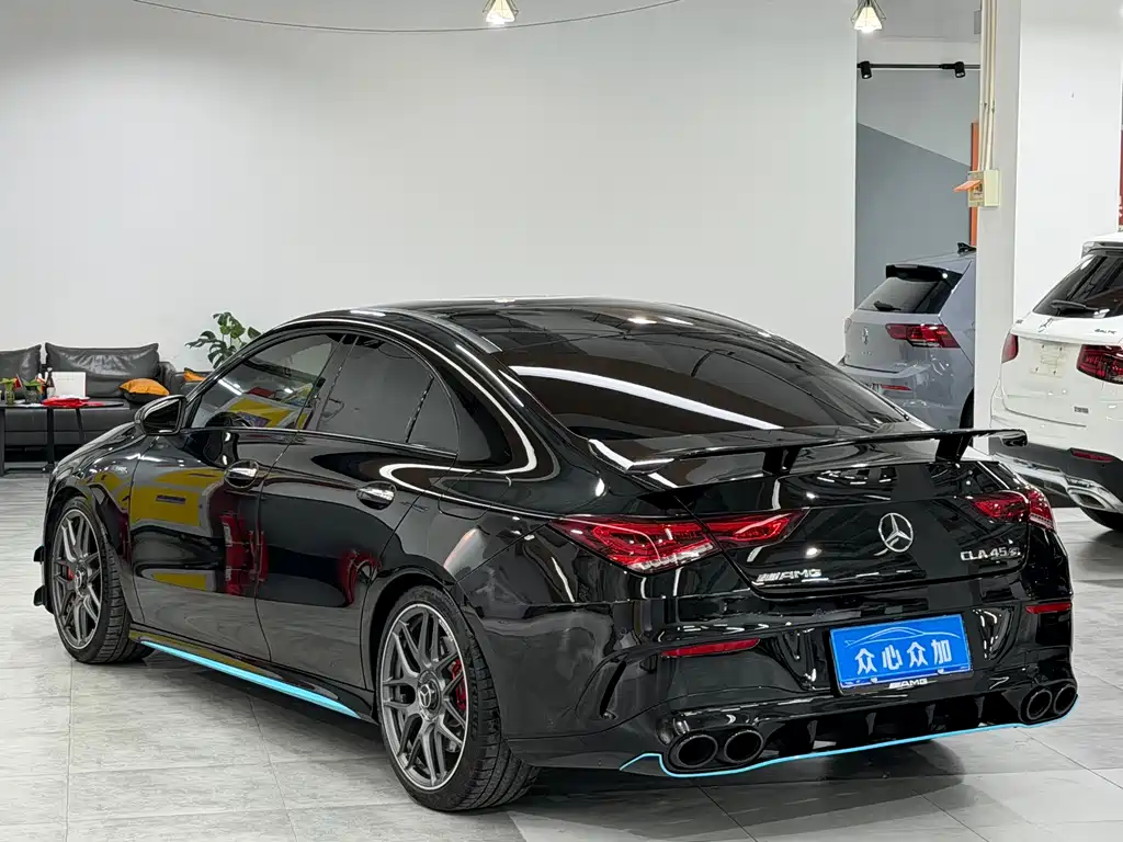 Mercedes-Benz CLA AMG — фото 6
