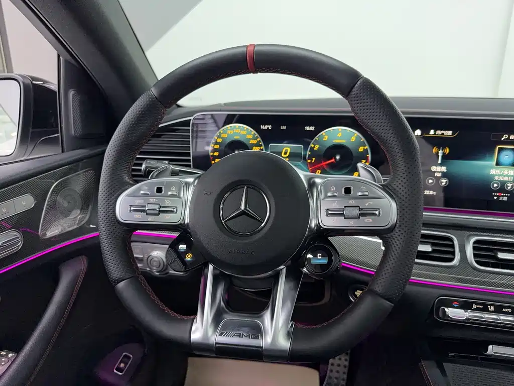 Mercedes-Benz GLE Coupe AMG — фото 8