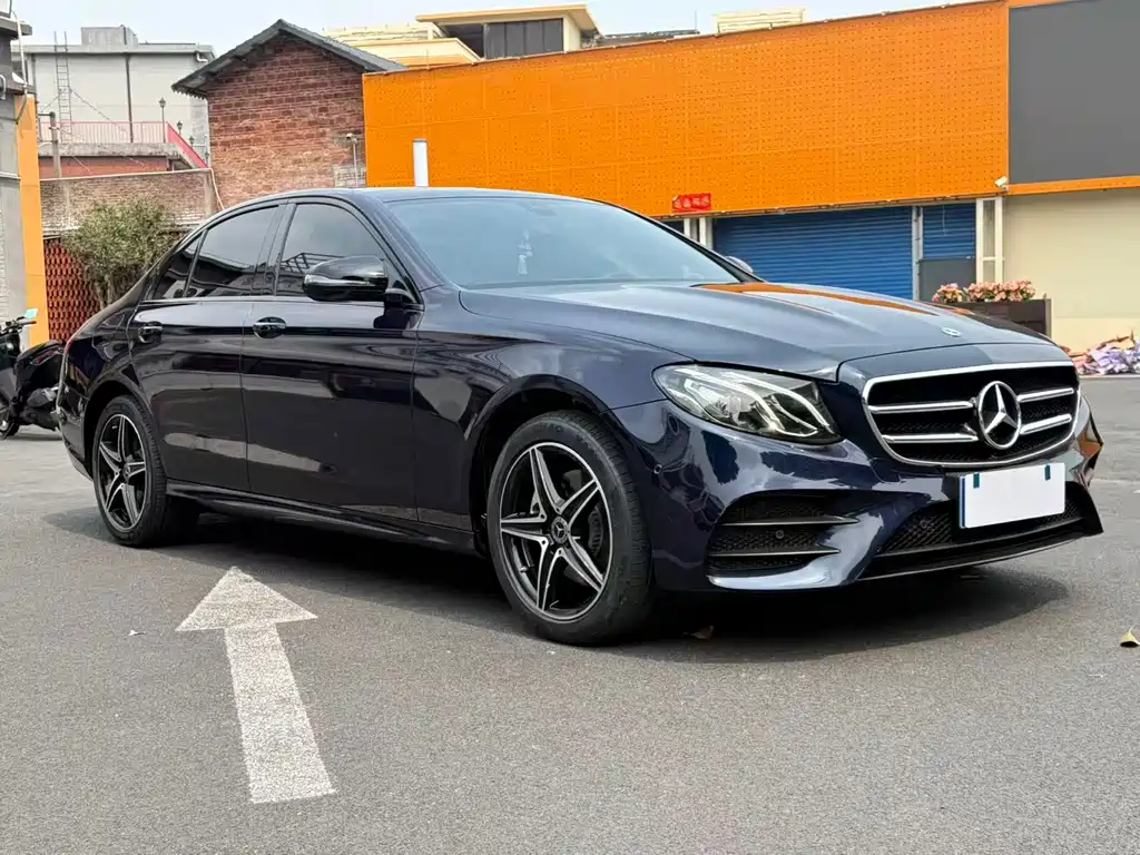 Mercedes-Benz E-Class (Import) — фото 3