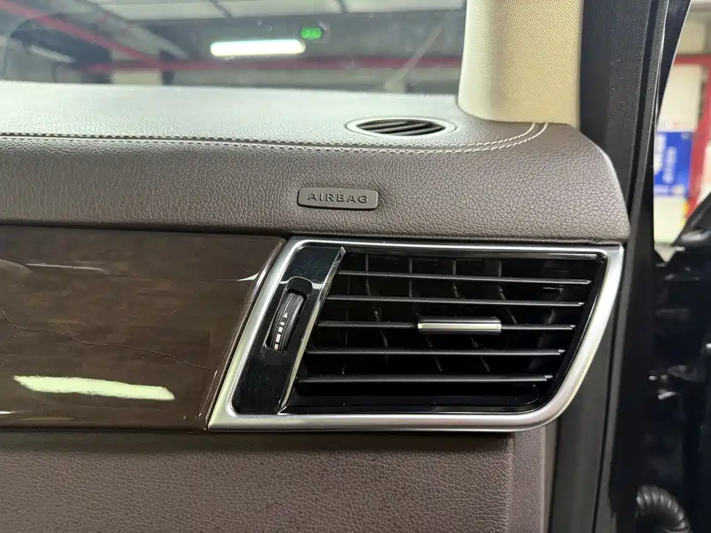 Mercedes-Benz GLS — фото 31