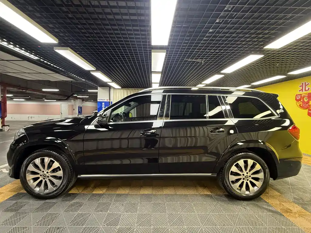 Mercedes-Benz GLS — фото 5