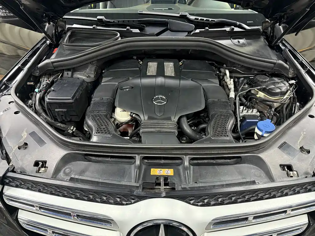 Mercedes-Benz GLS — фото 46