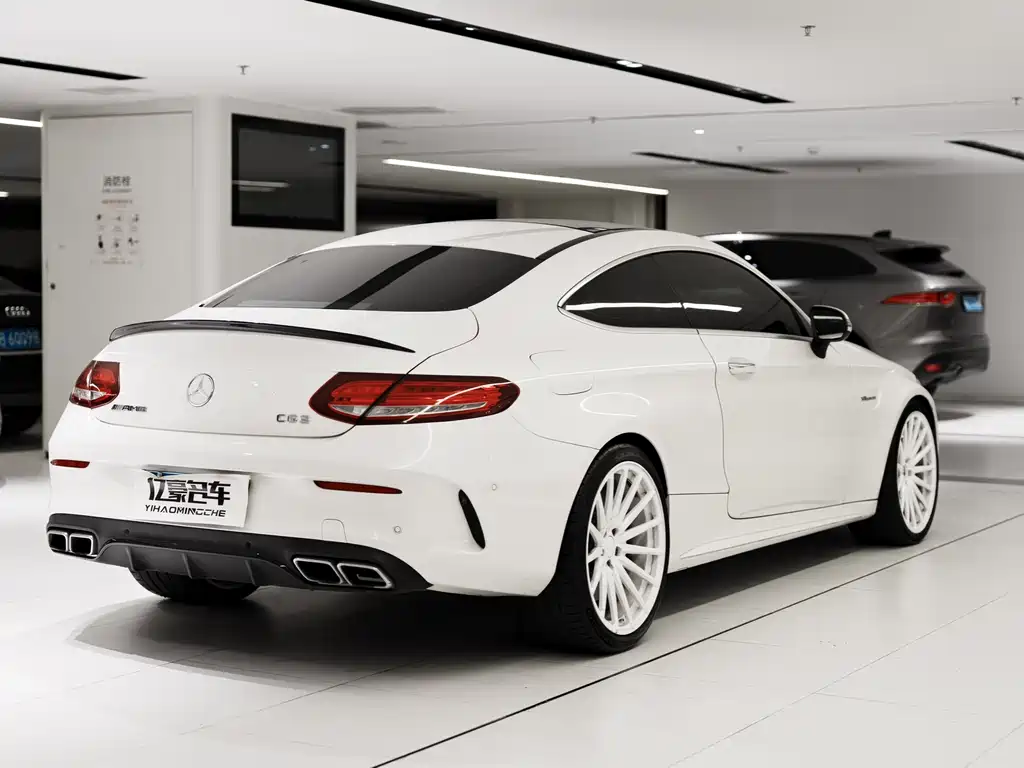 Mercedes-Benz C-Class AMG — фото 5