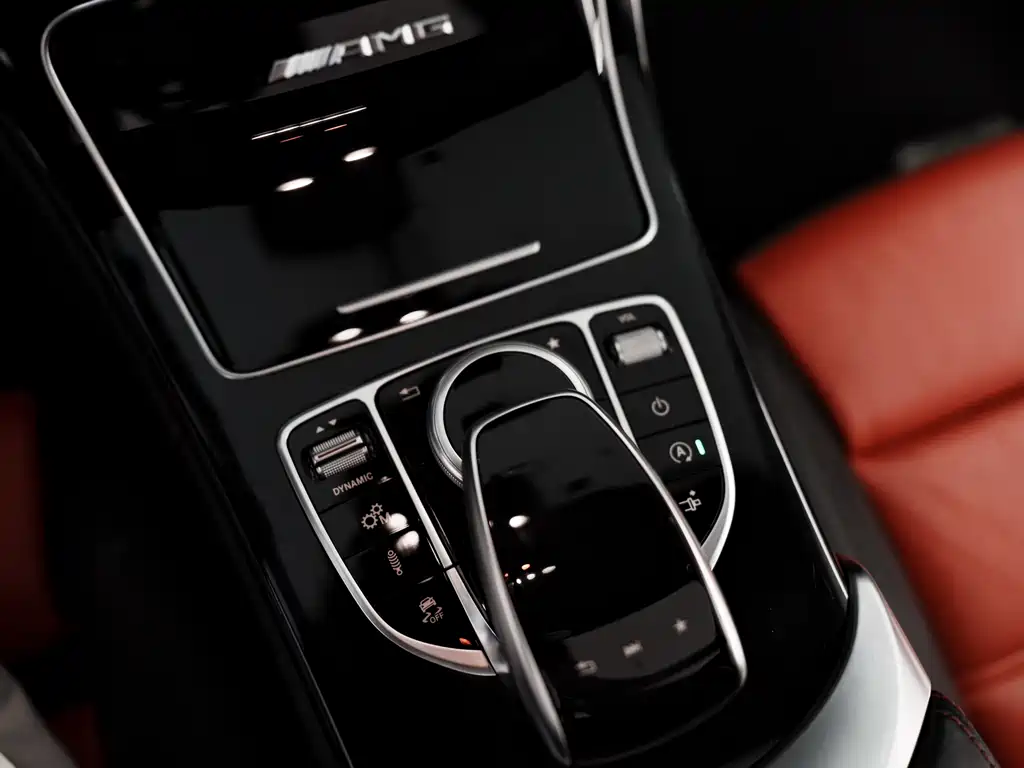 Mercedes-Benz C-Class AMG — фото 10