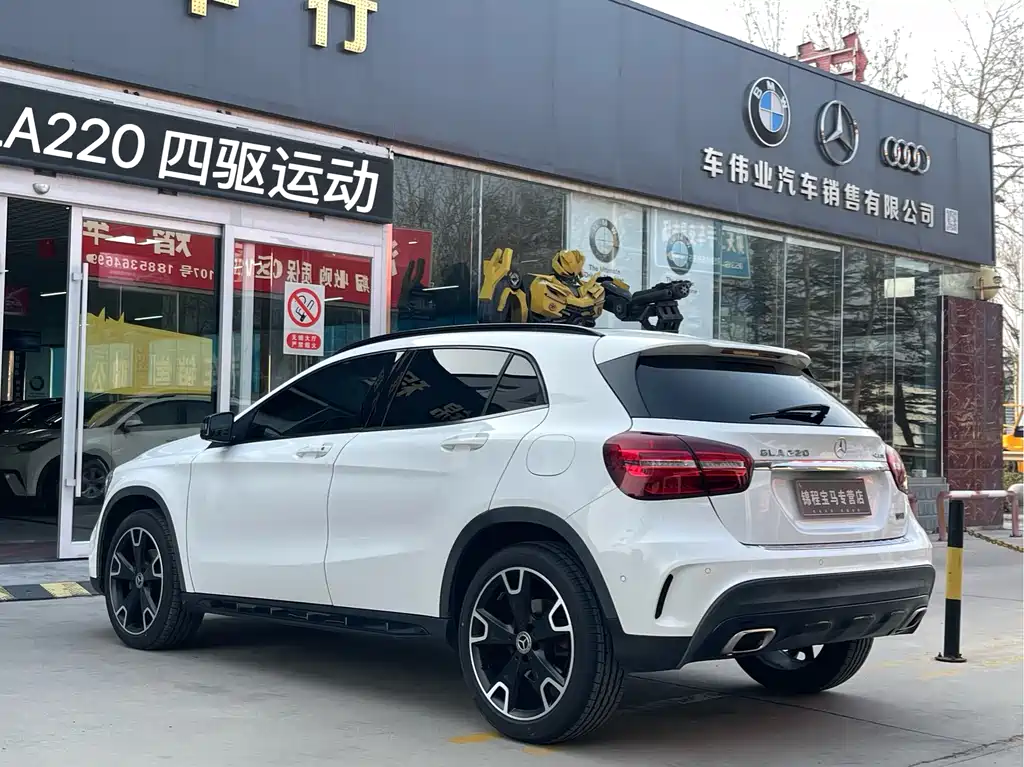 Mercedes-Benz GLA — фото 6