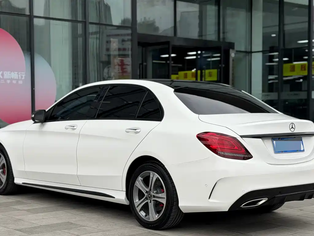 Mercedes-Benz C-Class — фото 7