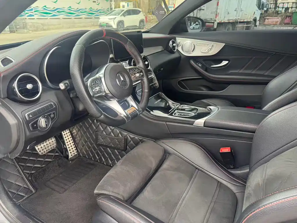 Mercedes-Benz C-Class AMG — фото 9