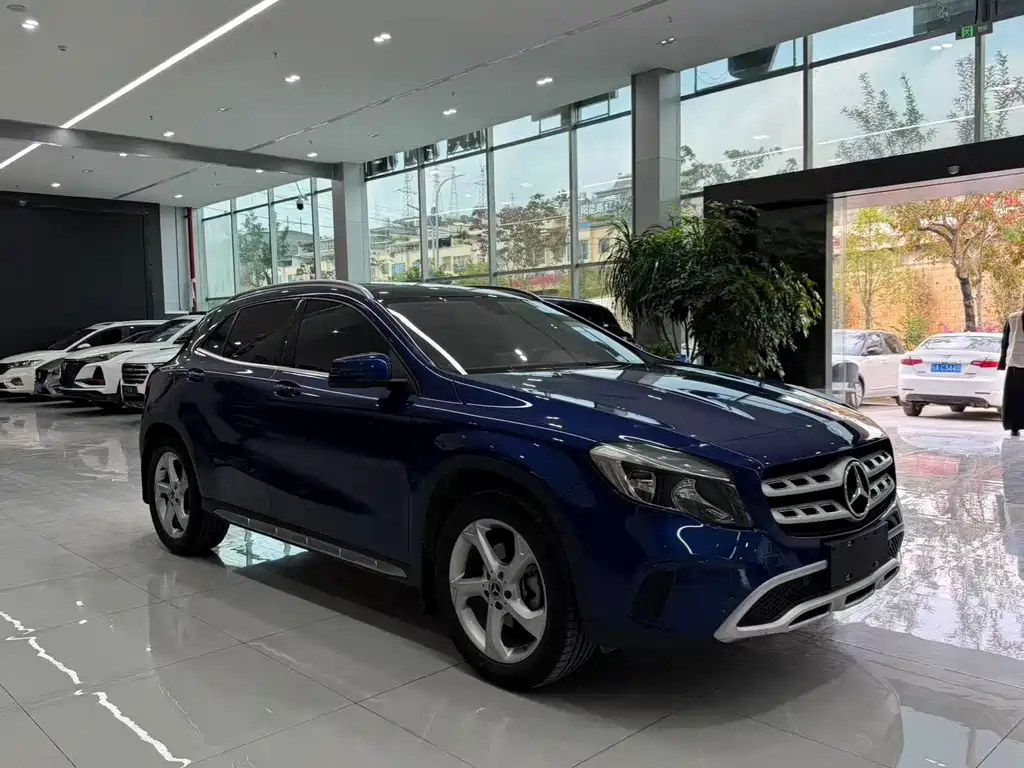 Mercedes-Benz GLA — фото 3