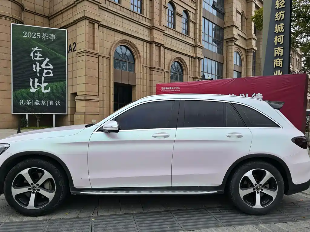 Mercedes-Benz GLC — фото 10