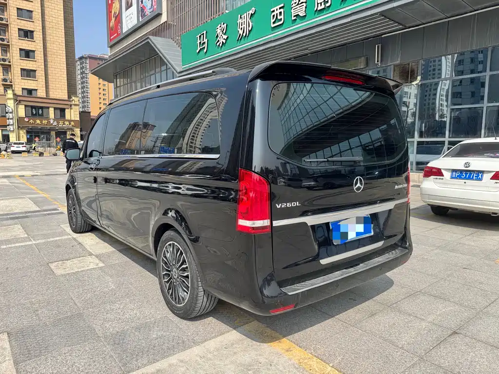 Mercedes-Benz Vito — фото 6