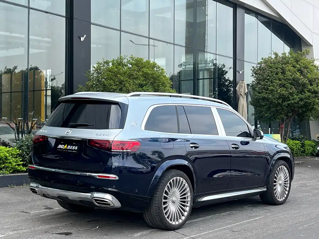 Mercedes-Benz GLS — фото 9