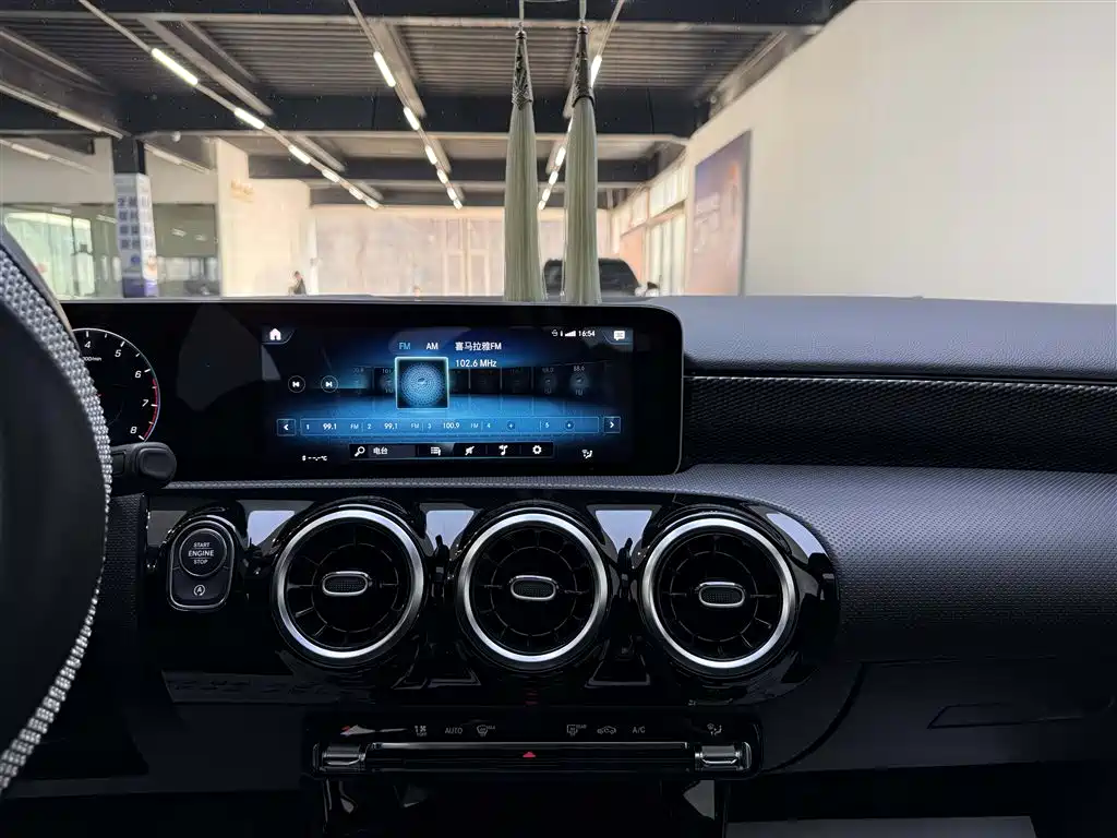Mercedes-Benz A-Class (Import) — фото 8