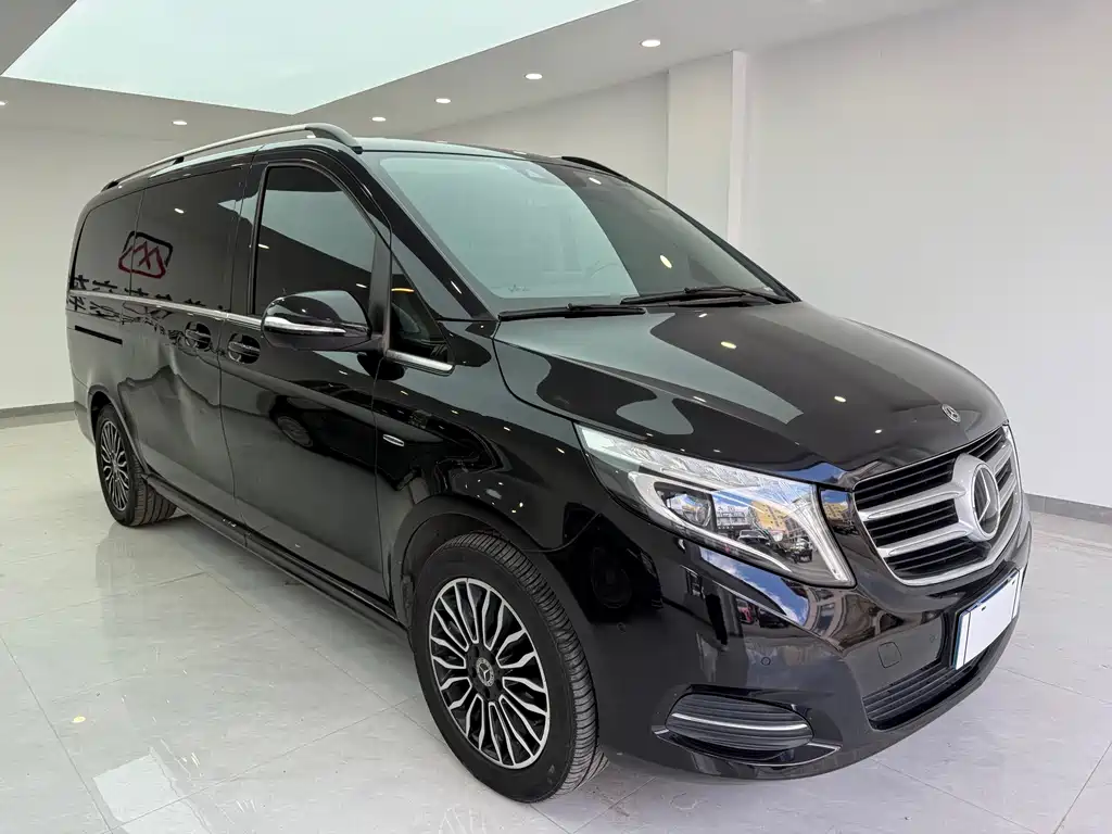Mercedes-Benz V-Class — фото 2