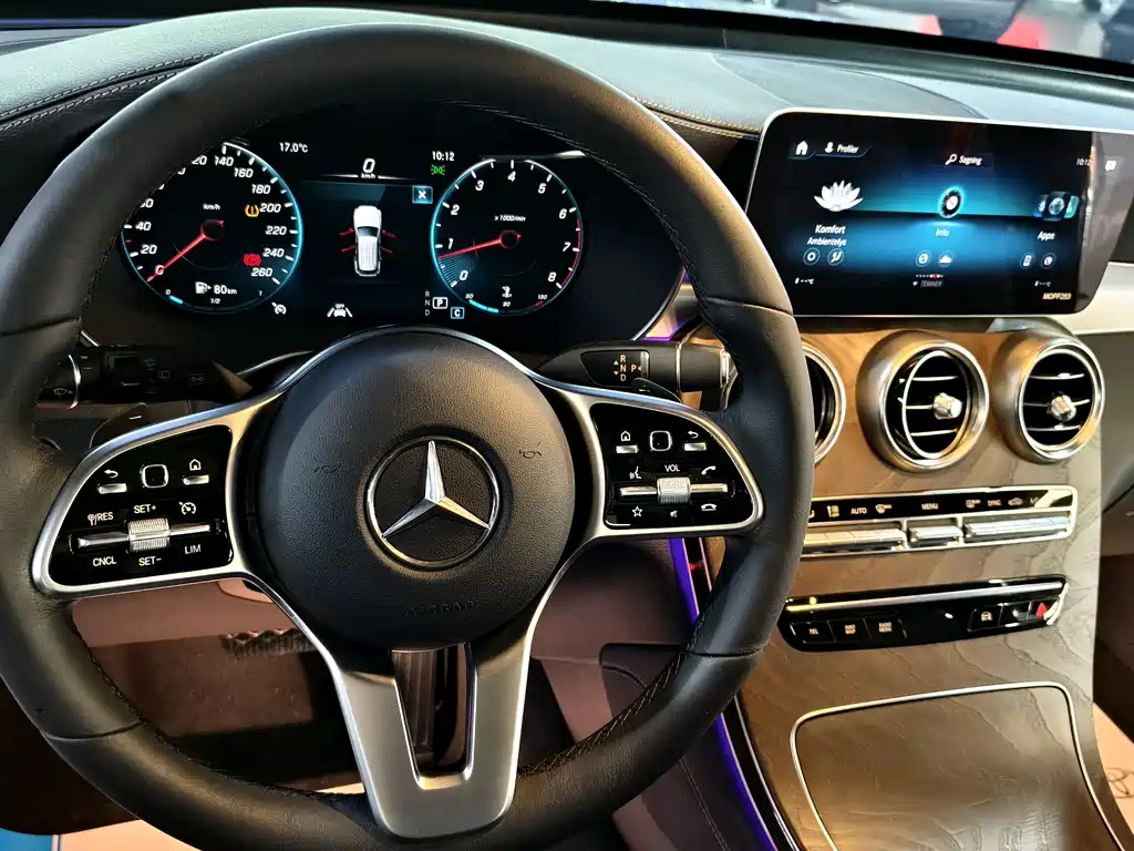 Mercedes-Benz GLC — фото 18