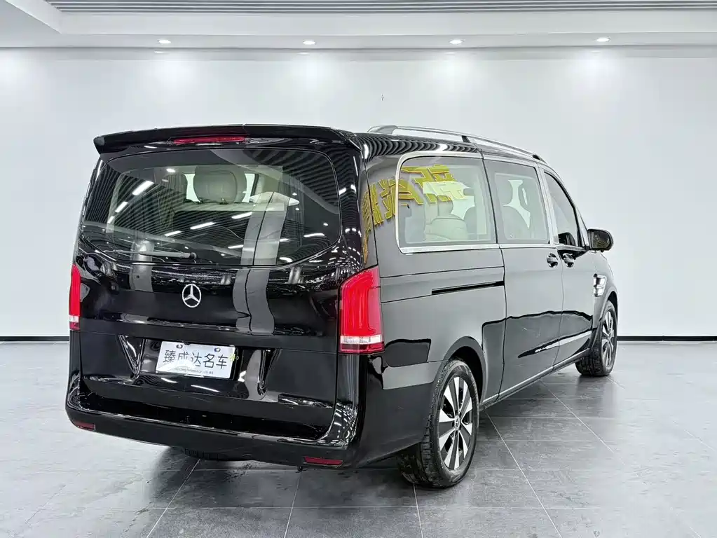 Mercedes-Benz Vito — фото 5