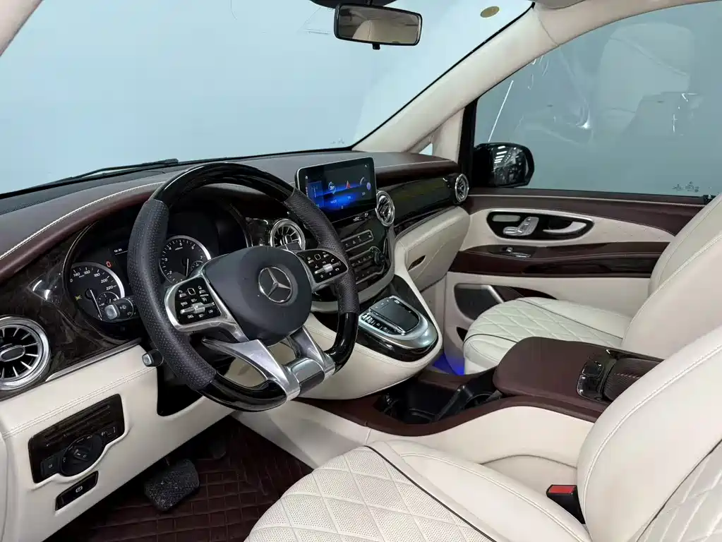 Mercedes-Benz Vito — фото 9