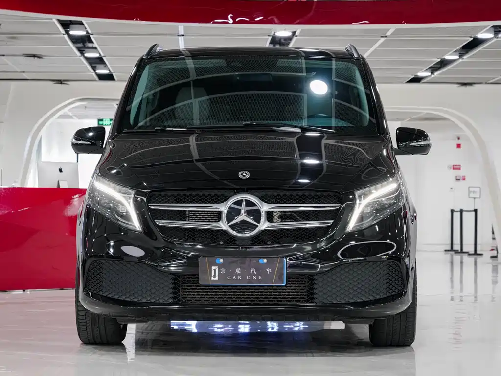 Mercedes-Benz V-Class — фото 2