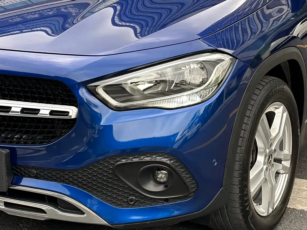 Mercedes-Benz GLA — фото 6