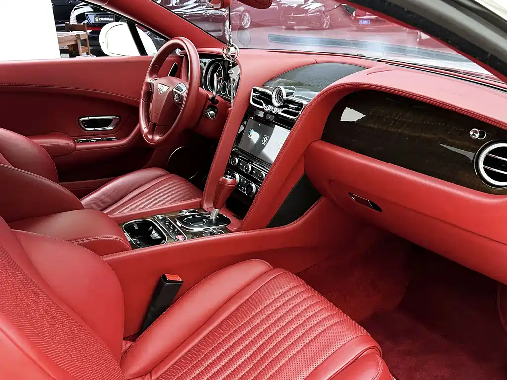 Bentley Continental — фото 13