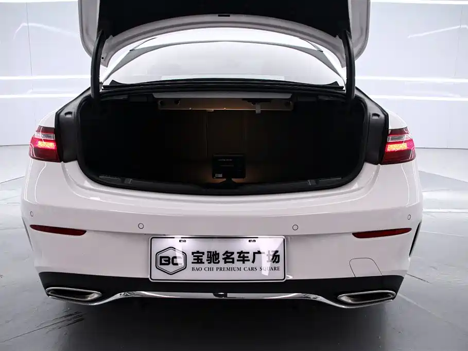Mercedes-Benz E-Class (Import) — фото 15