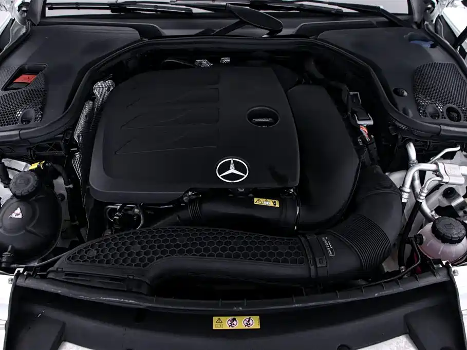 Mercedes-Benz E-Class (Import) — фото 17