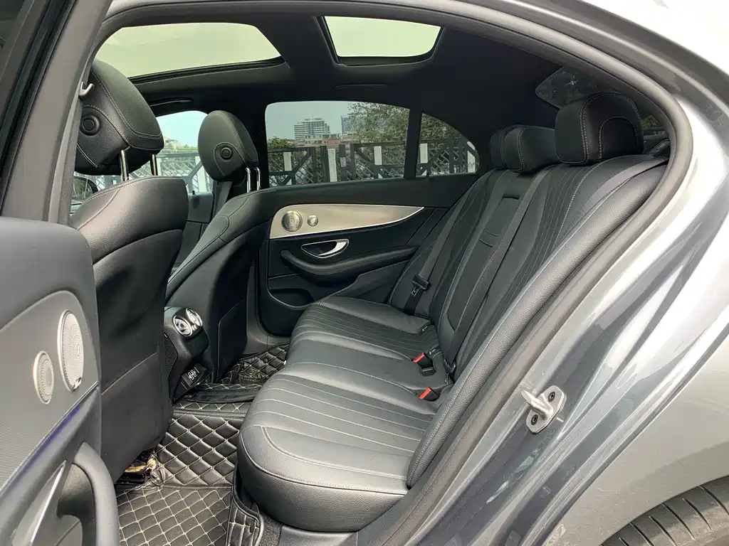 Mercedes-Benz E-Class (Import) — фото 14