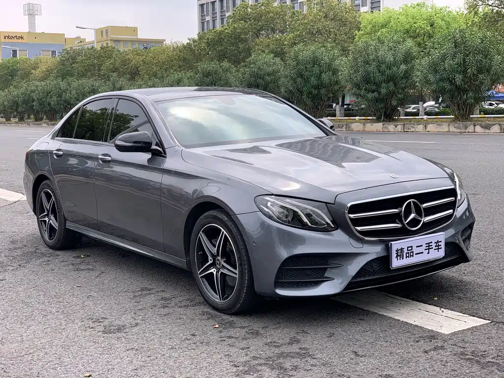 Mercedes-Benz E-Class (Import) — фото 3