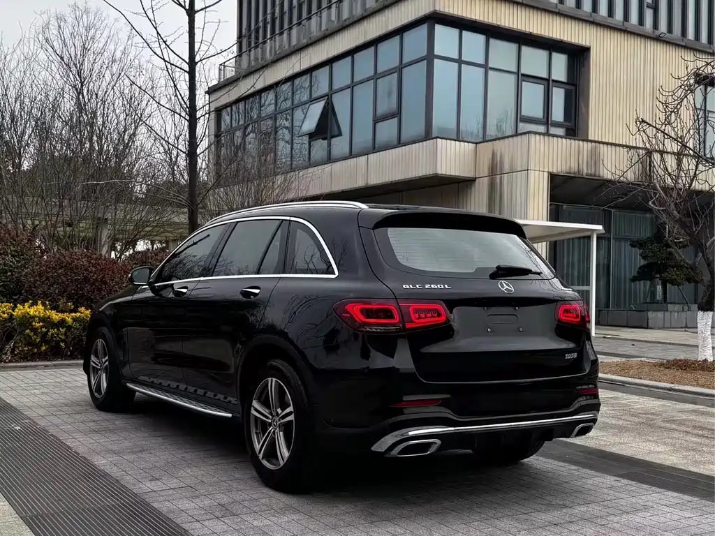 Mercedes-Benz GLC — фото 4