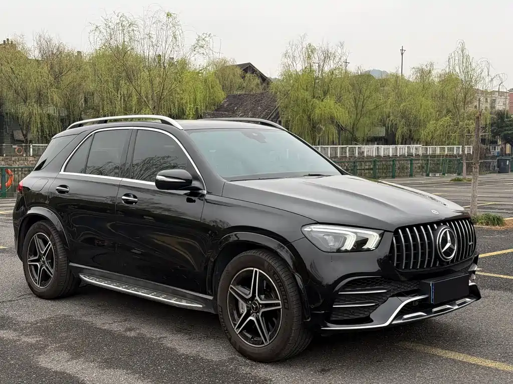 Mercedes-Benz GLE AMG — фото 3