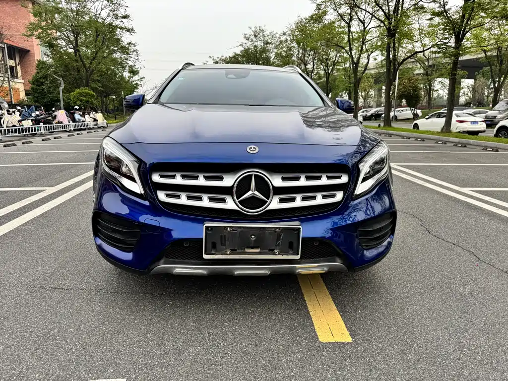 Mercedes-Benz GLA — фото 3