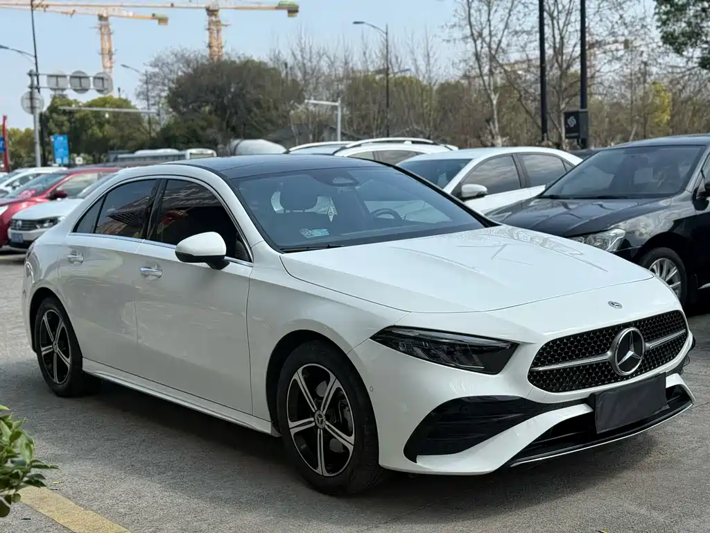 Mercedes-Benz A-Class — фото 3