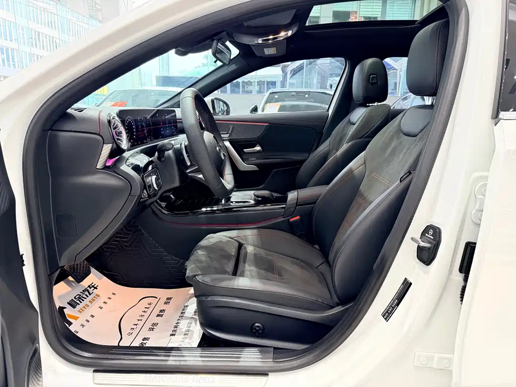 Mercedes-Benz A-Class — фото 5