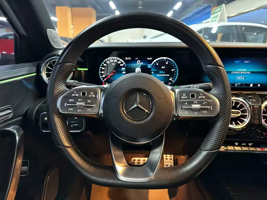 Mercedes-Benz A-Class — фото 10