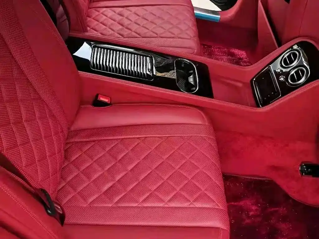 Bentley Flying Spur — фото 5
