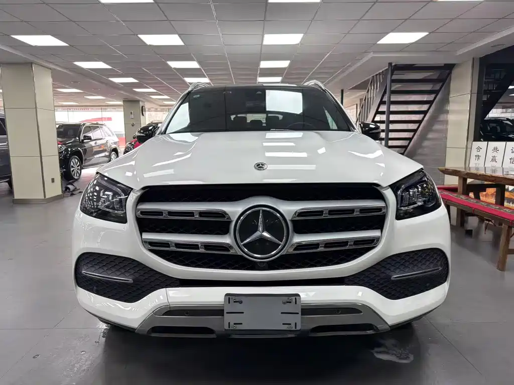 Mercedes-Benz GLS — фото 2