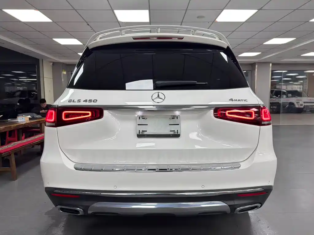 Mercedes-Benz GLS — фото 17
