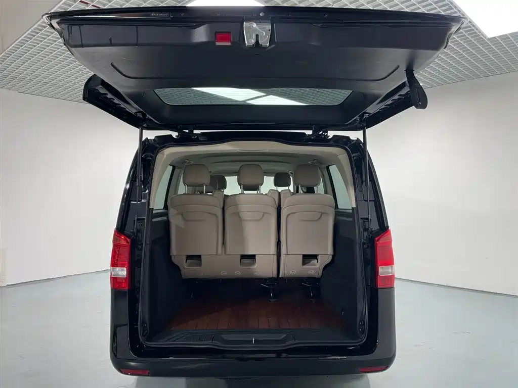 Mercedes-Benz Vito — фото 7