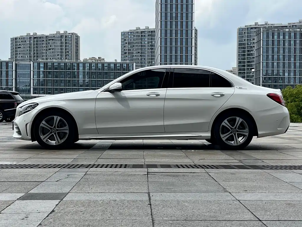 Mercedes-Benz C-Class — фото 5