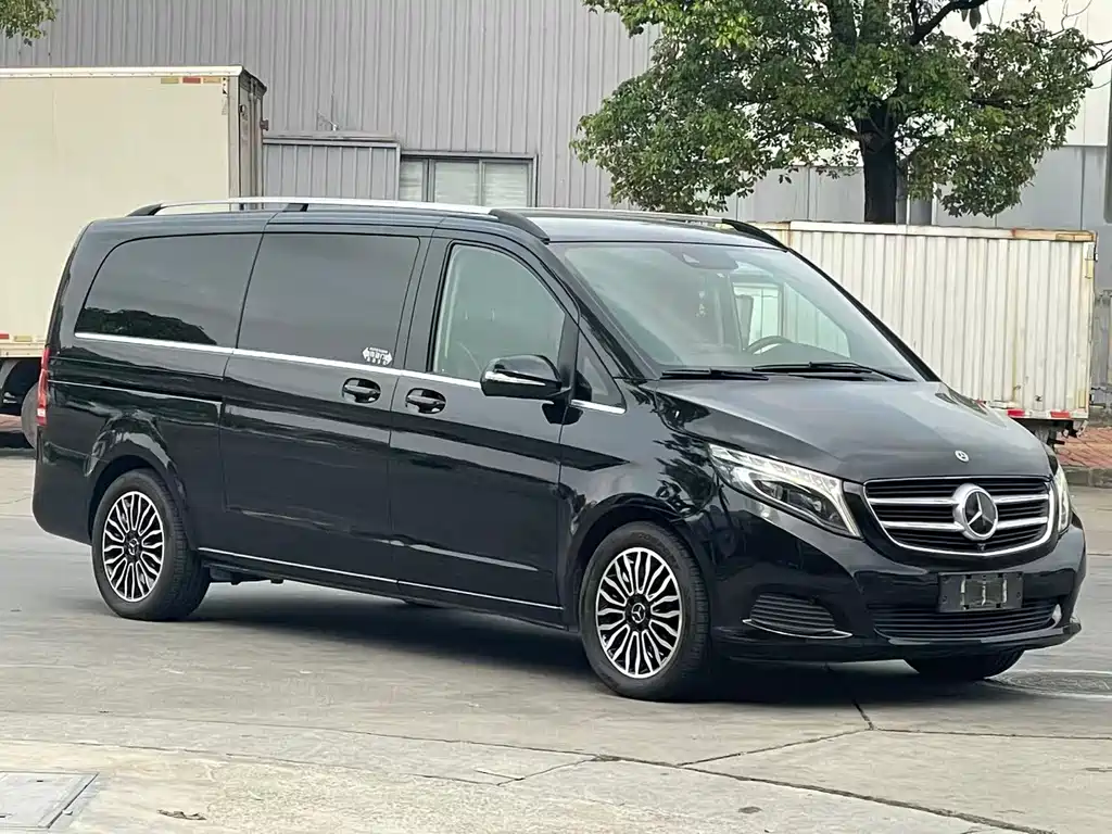 Mercedes-Benz V-Class — фото 3